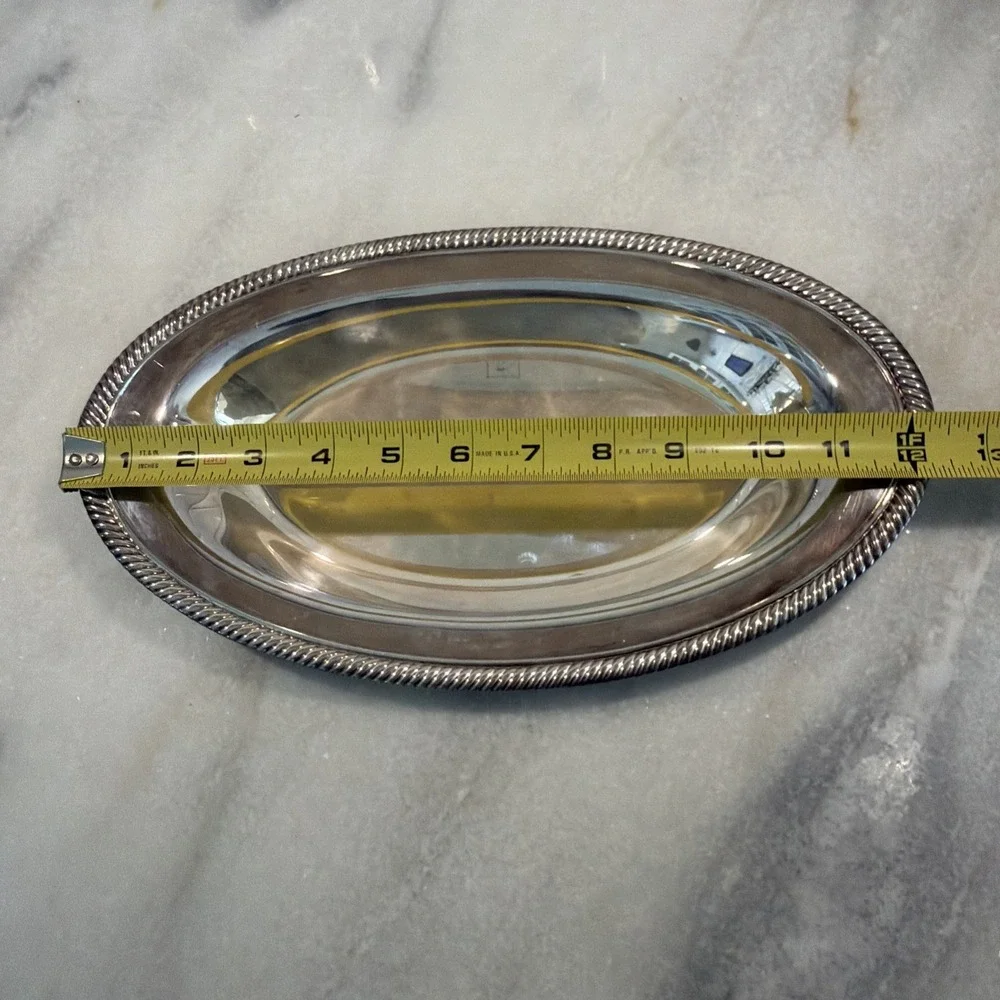 WM. Rogers 12x7 Silver Plate/Bread Dish ES052‎